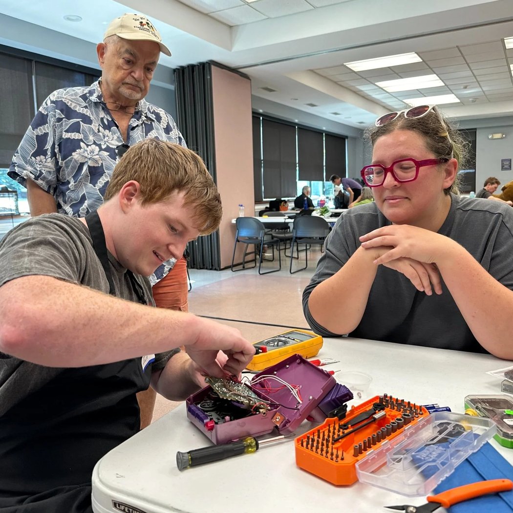 Cary Repair Café Workshop 1