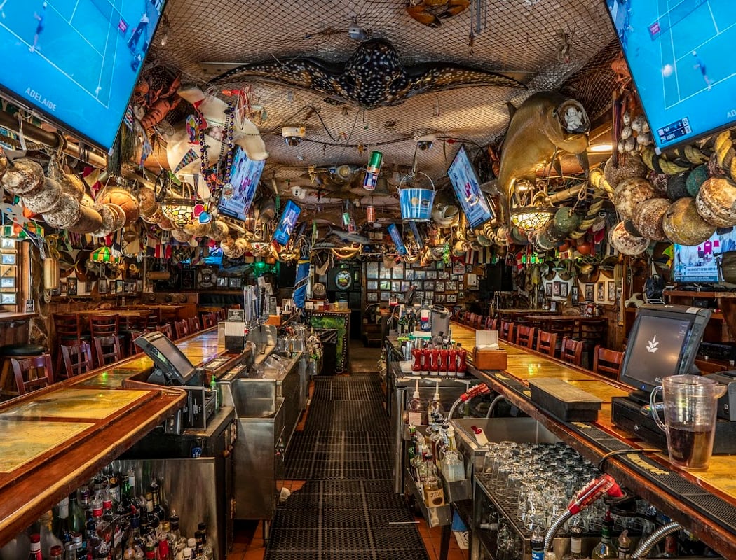 Briny Irish Pub 1