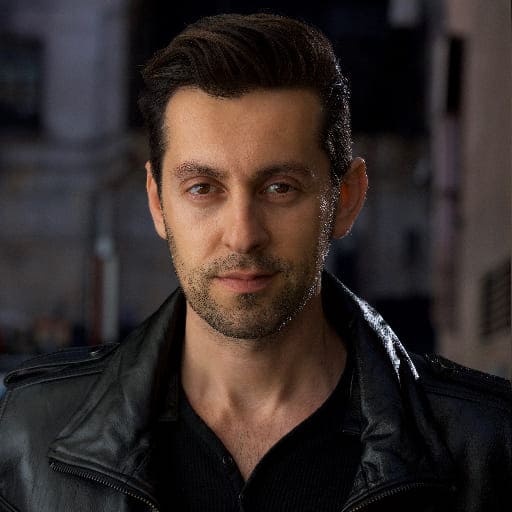 Max Amini 1