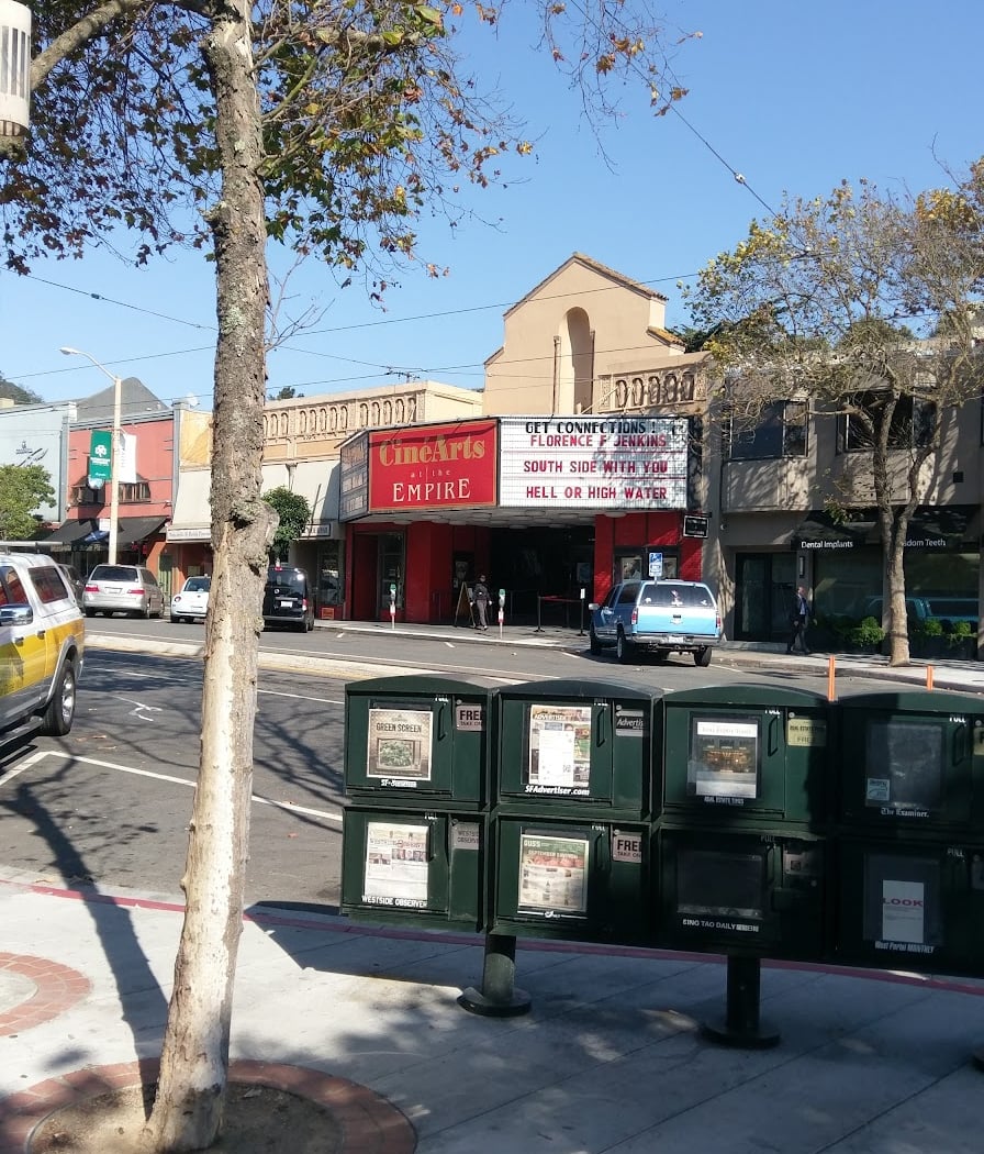 CinéArts at the Empire 3