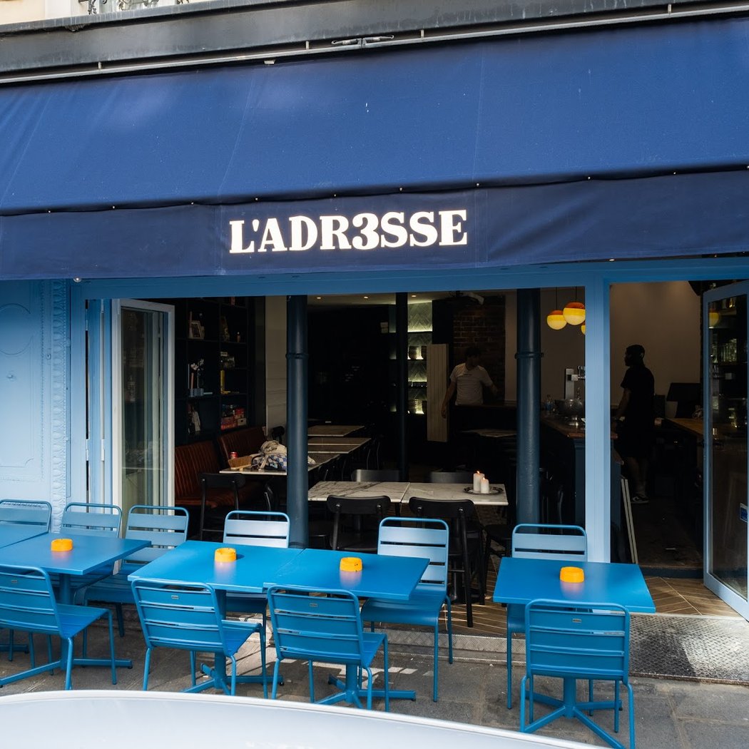 L'adresse Bar 2