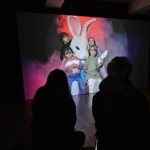 Atelier en famille inspiré de l'exposition “We had the same dream last night” 1
