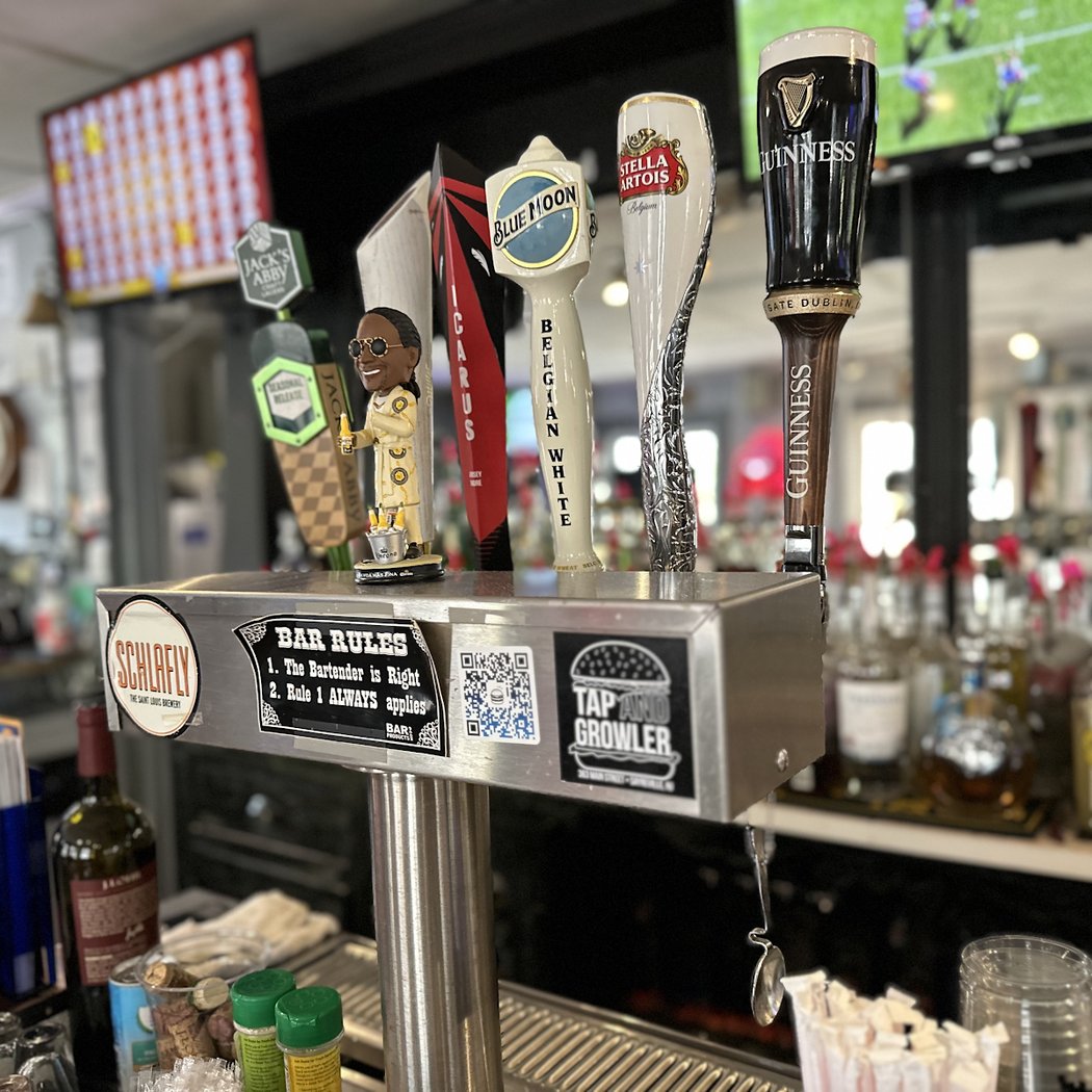 Tap And Growler Bar & Grill 2
