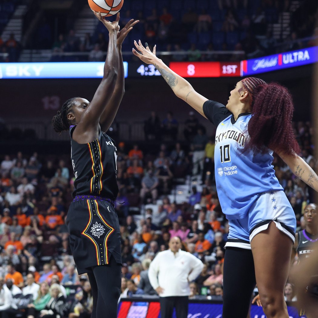 Connecticut Sun vs. Chicago Sky 1