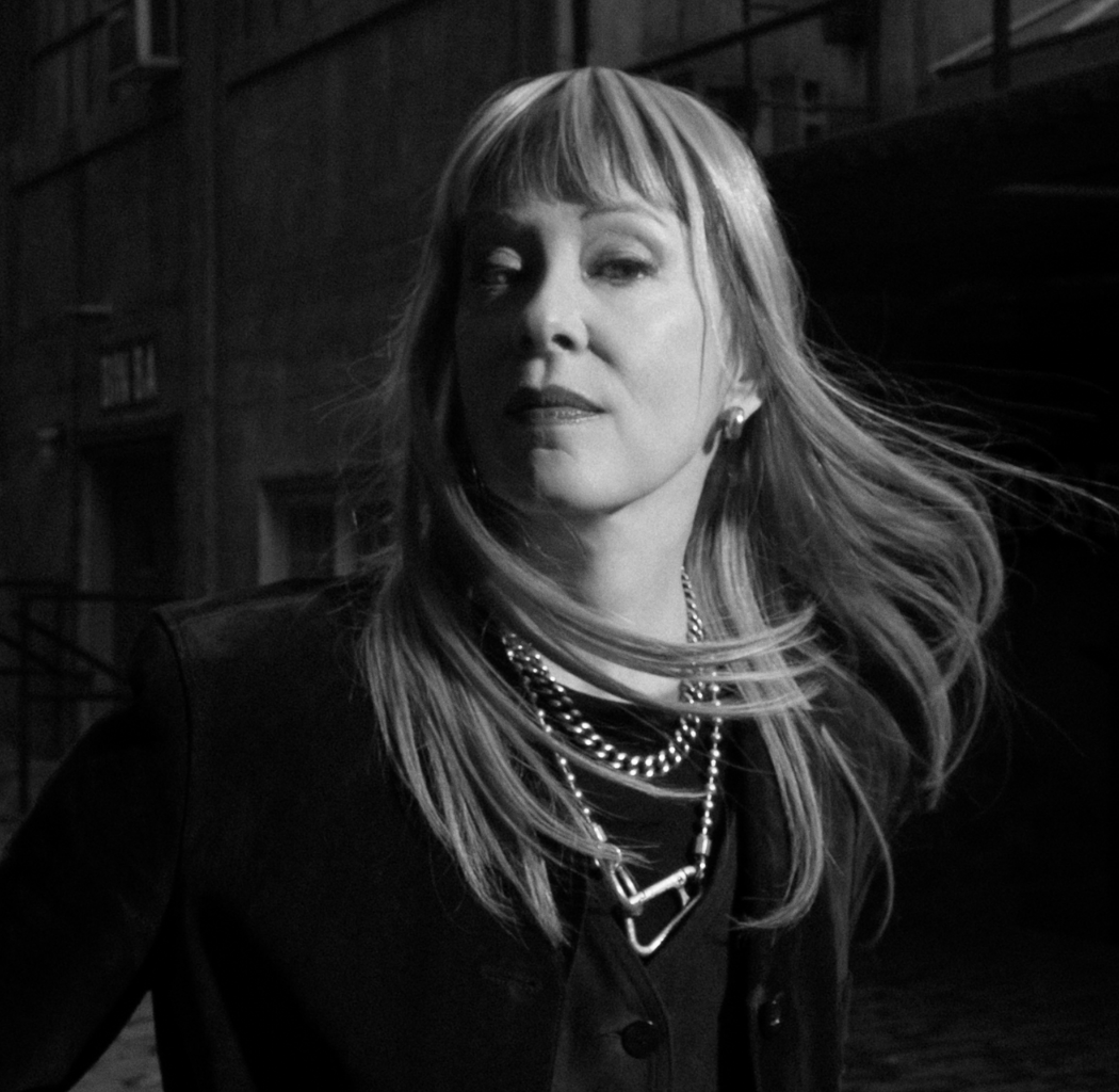 Suzanne Vega: Flying With Angels 2