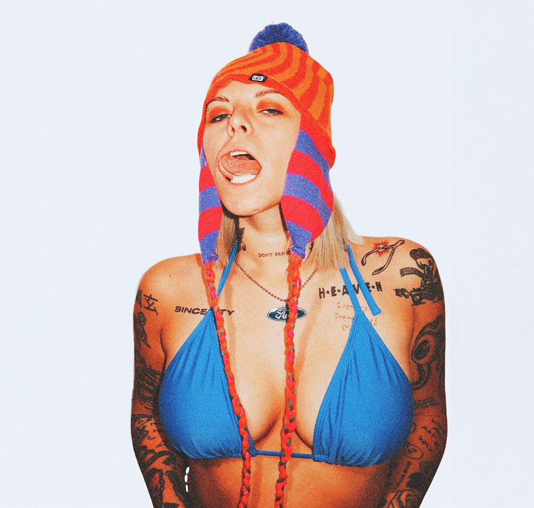 LAUREN SANDERSON 1