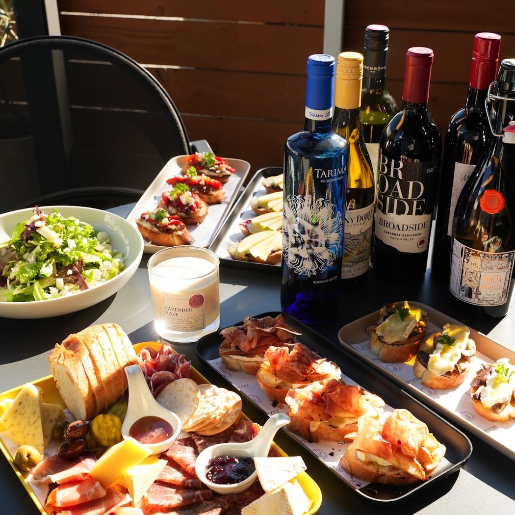 Sonoma Wine & Cheese - Katy 1