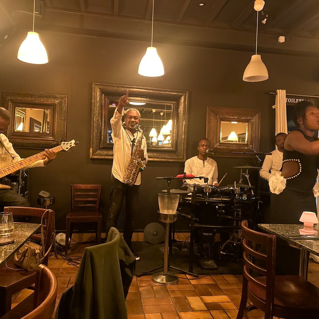 Live Music at Le Coq Noir 1