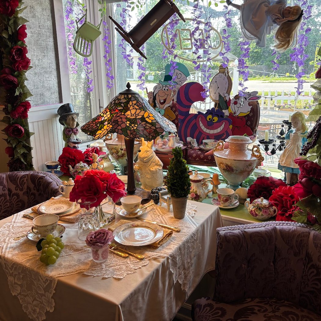 The Mad Batter Tea Room & Restaurant 1