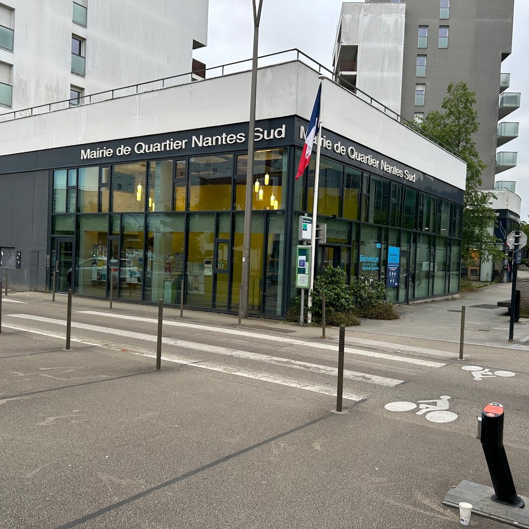 Nantes Sud City Hall Annex 1