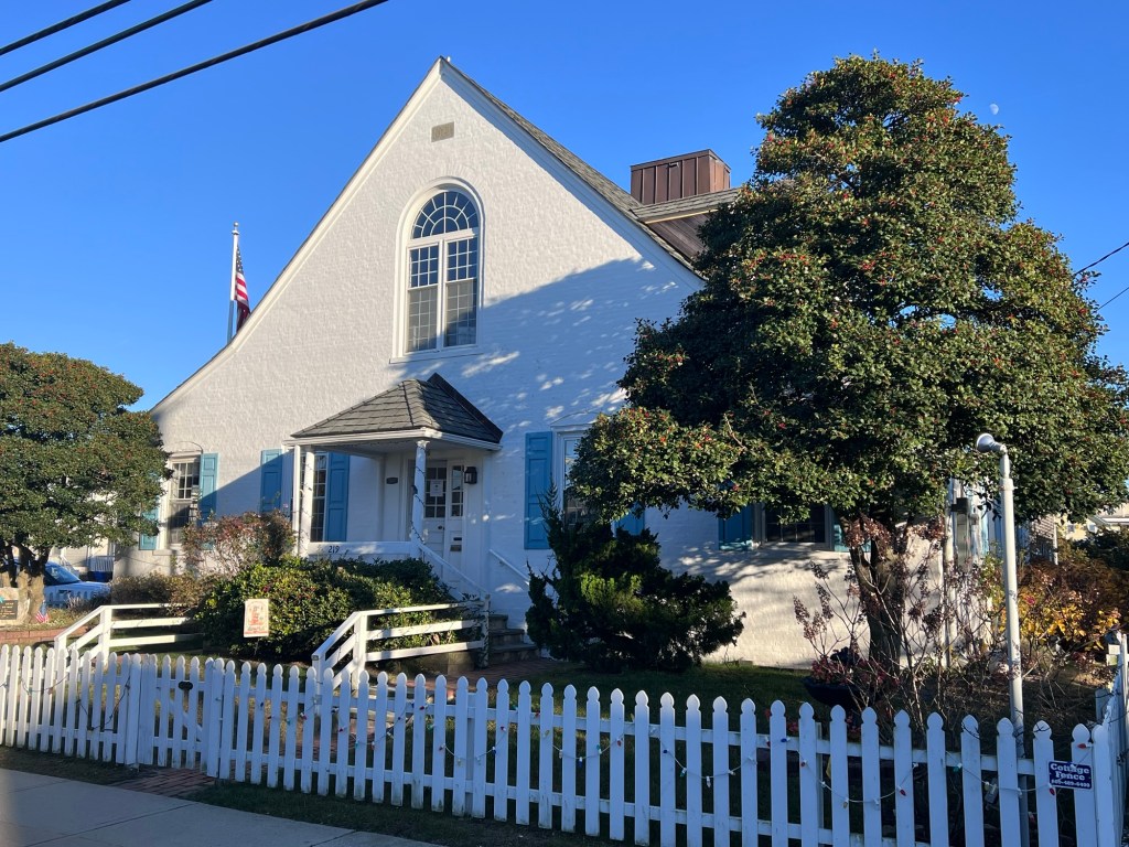 Beach Haven Public Library 3