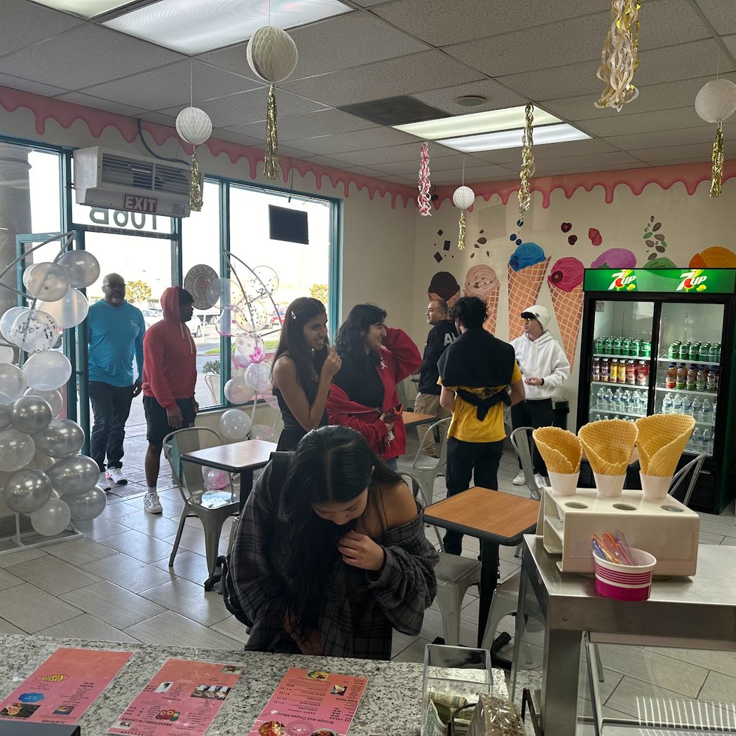 Scoops & crepes 2