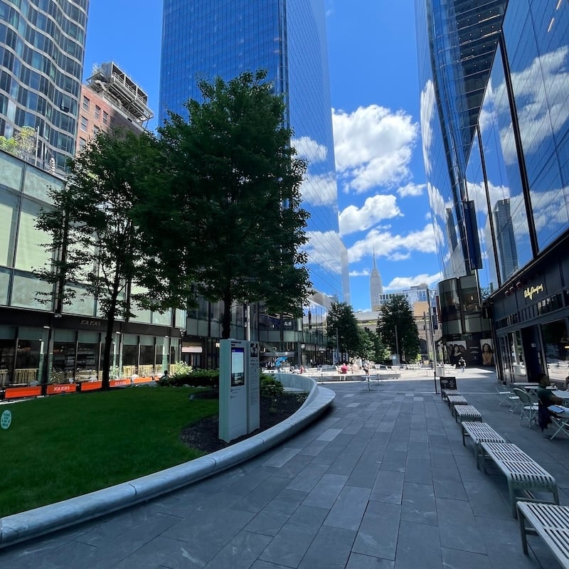 Manhattan W 2