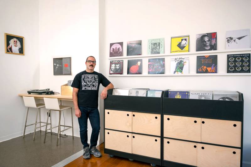 Dark Entries Records 1