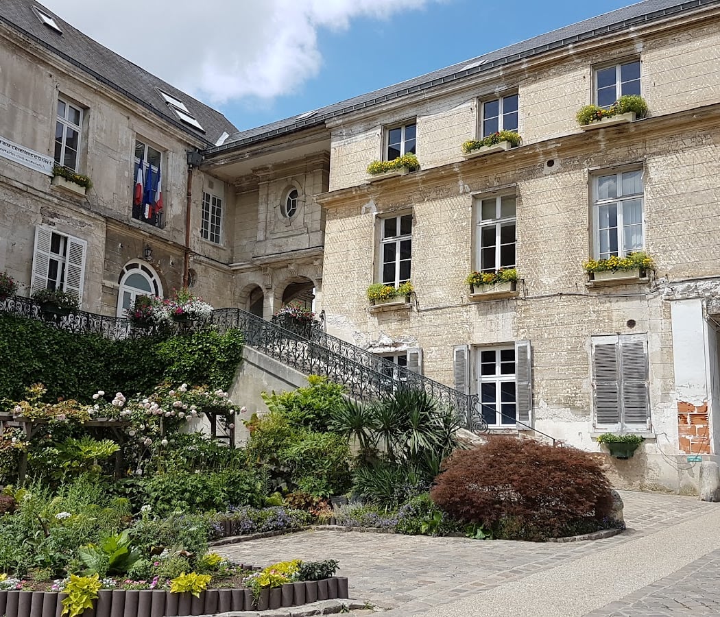 Mairie du Plessis-Robinson 2
