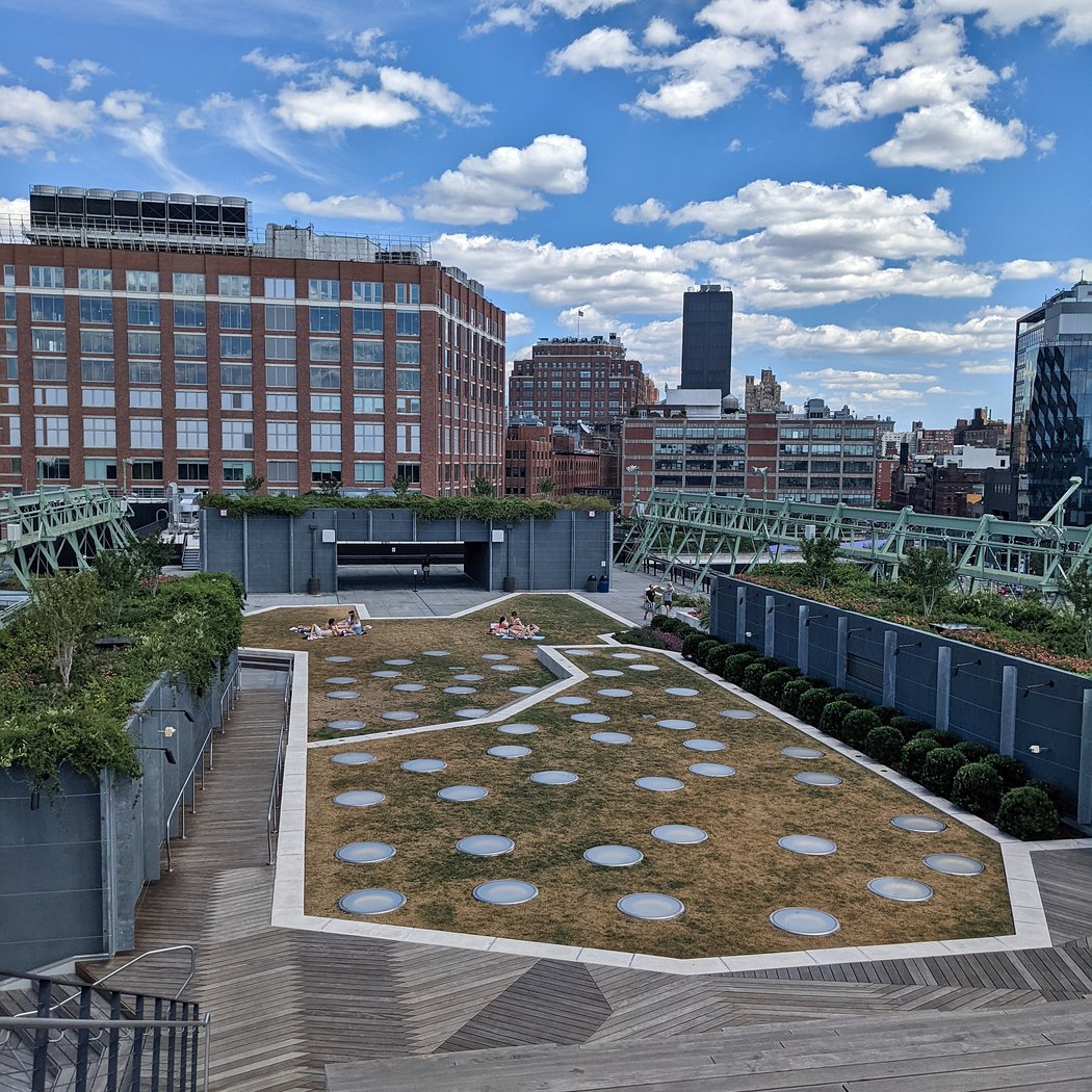 Pier 57 Rooftop Park 1