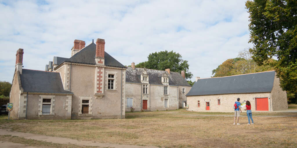 Château de l'Escurays 2