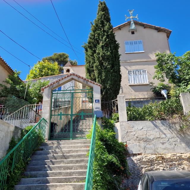 Eglise apostolique arménienne Saint-Garabed 3