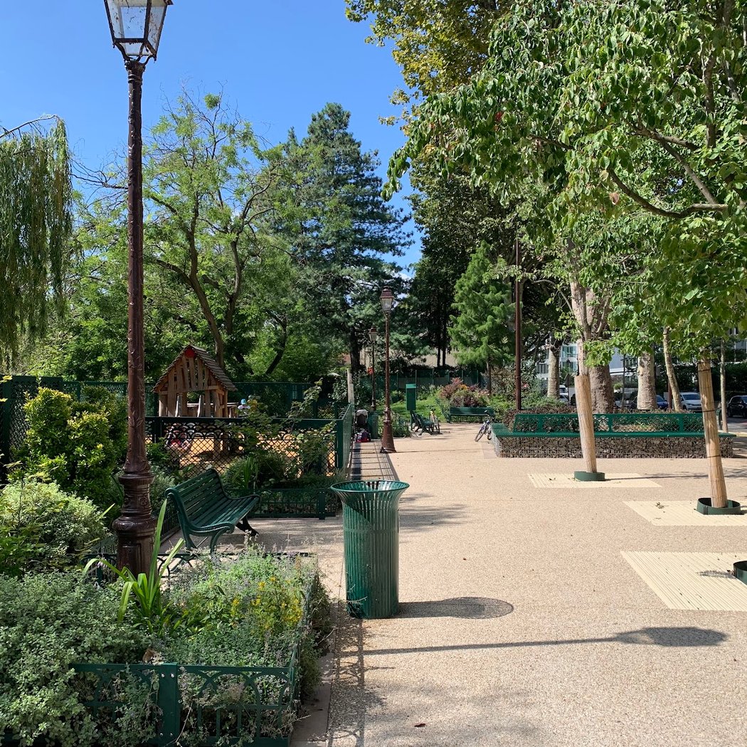 Square Jatte 2