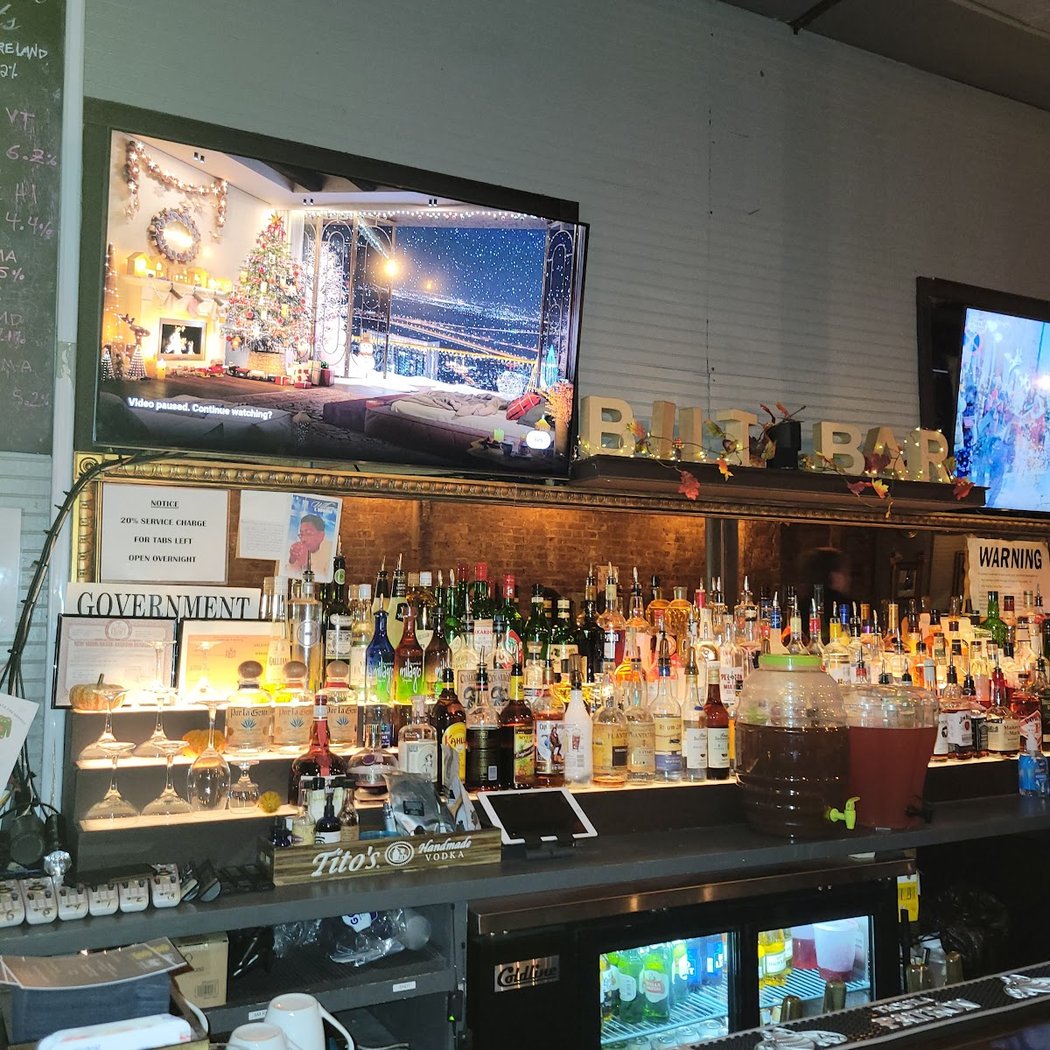 The Bilt Bar Trivia Night 3