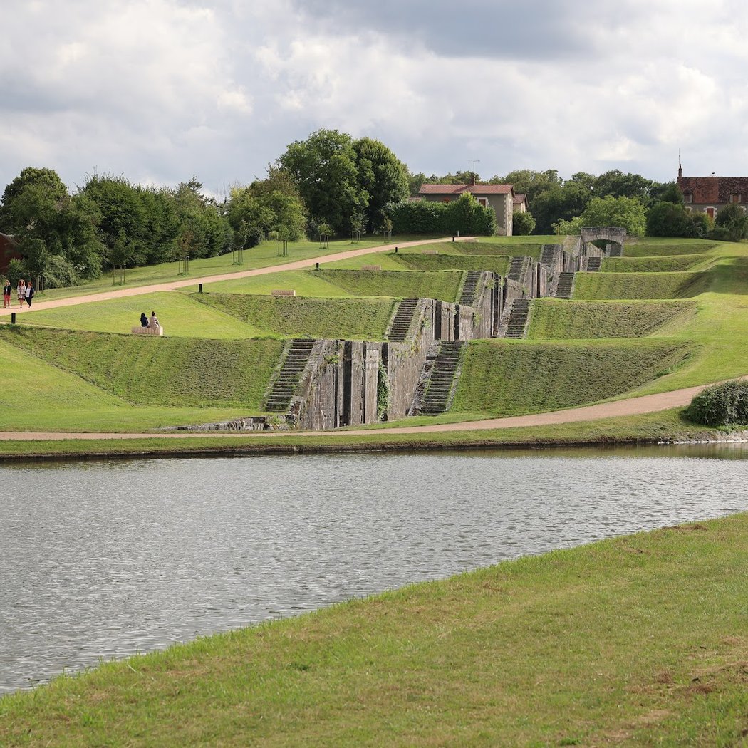 The 7 Locks of Rogny 2