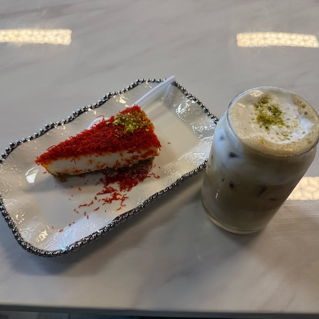 Delah Coffee 3