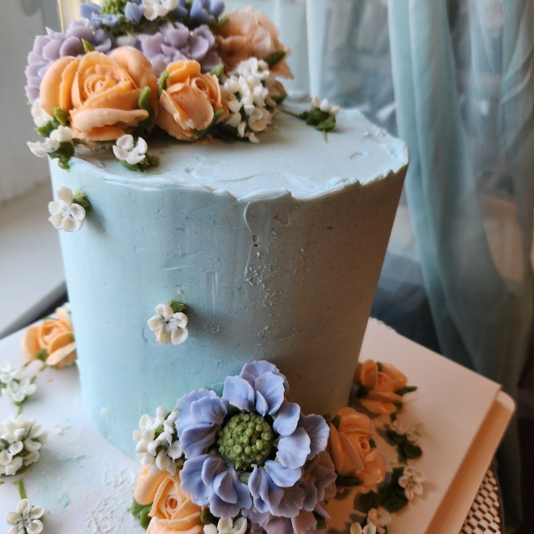 Blooming Cakes 1