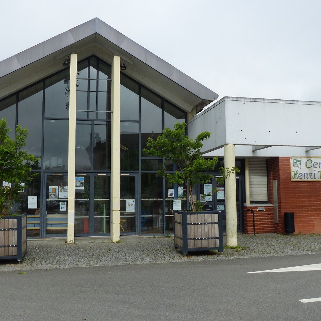 Association Socioculturelle du centre Henri Normand 2