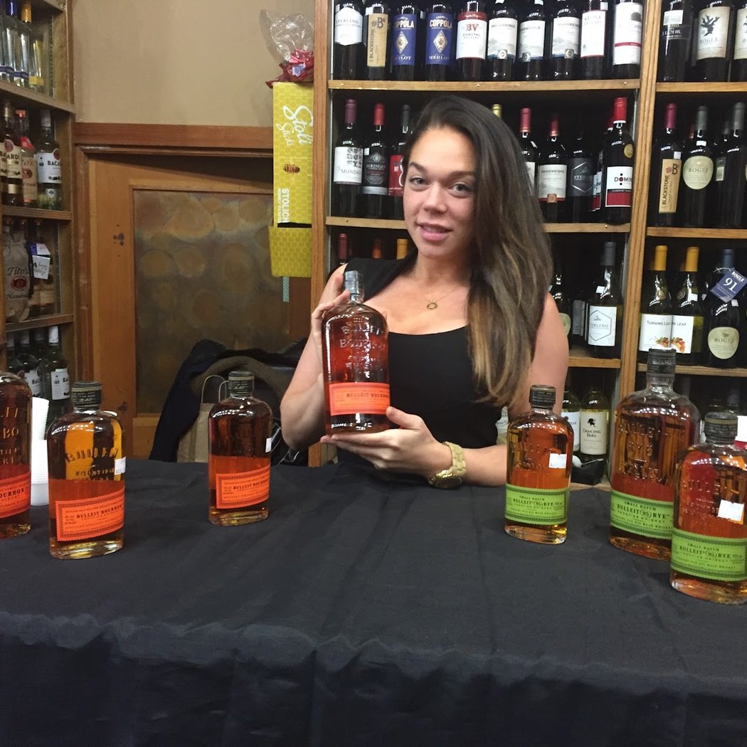 Riverside Liquor Co 3