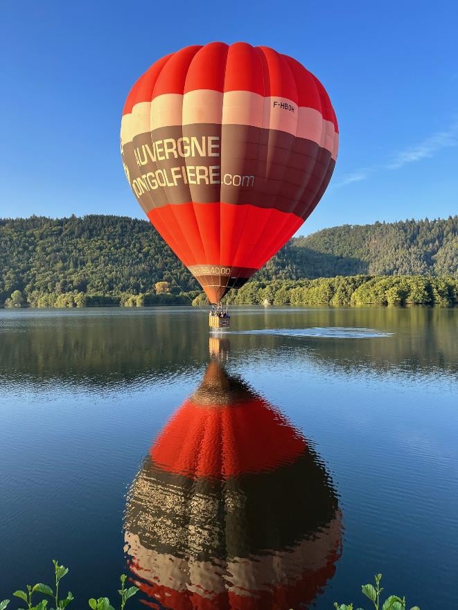 Auvergne Montgolfière 1