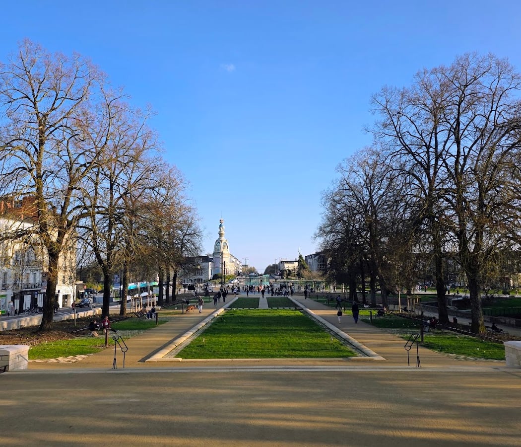 Cours Saint-Pierre 1