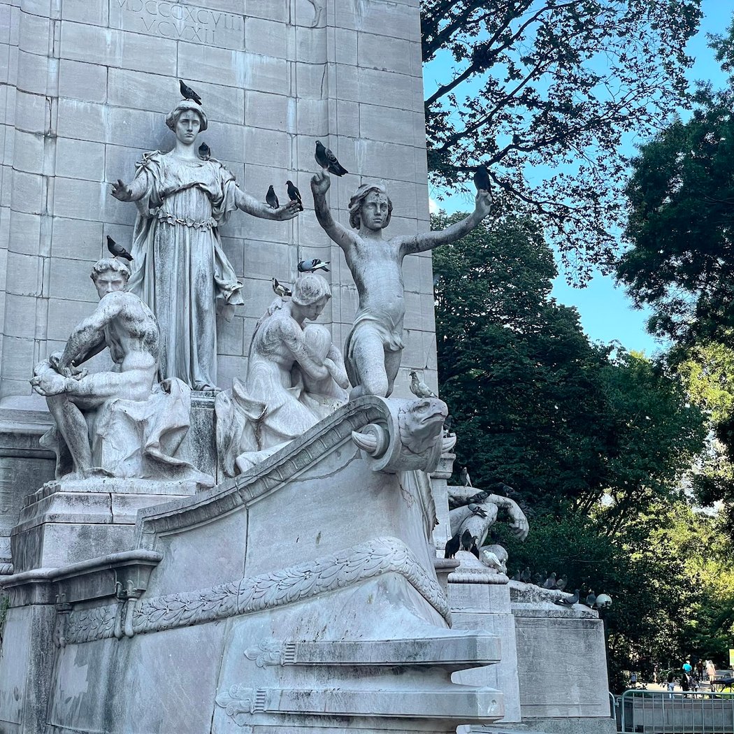 Maine Monument 3