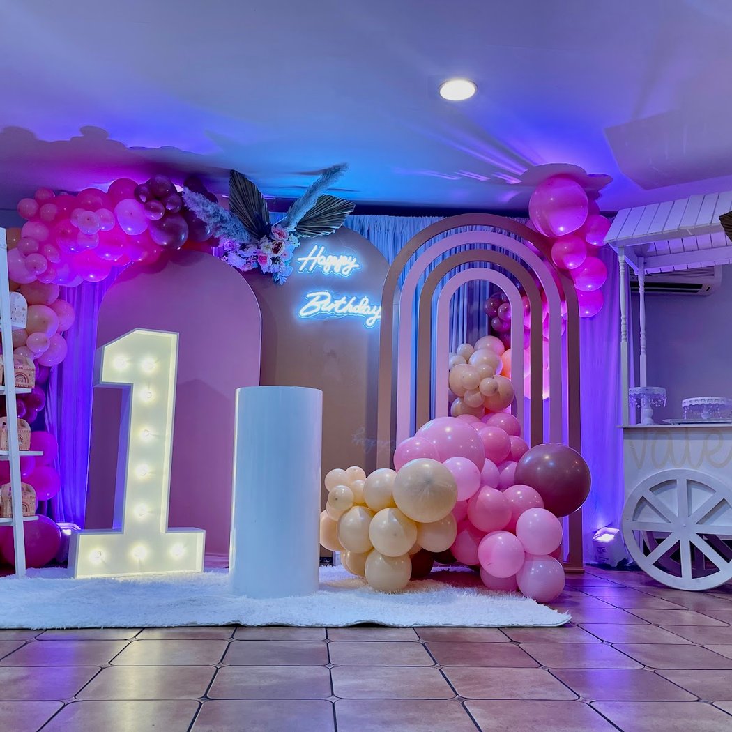 Tents And Bouncers Party rental power poing 3