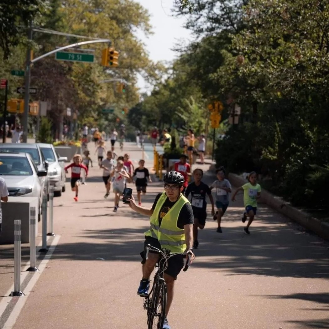 Jackson Heights Mile & Relay 2