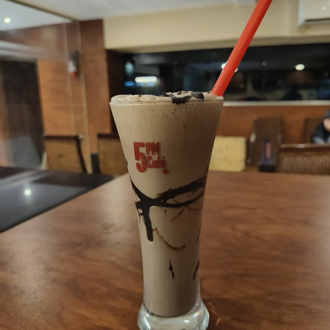 5PM Café 3