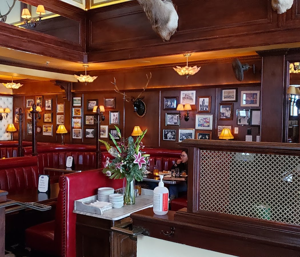 Palmer's Tavern 3