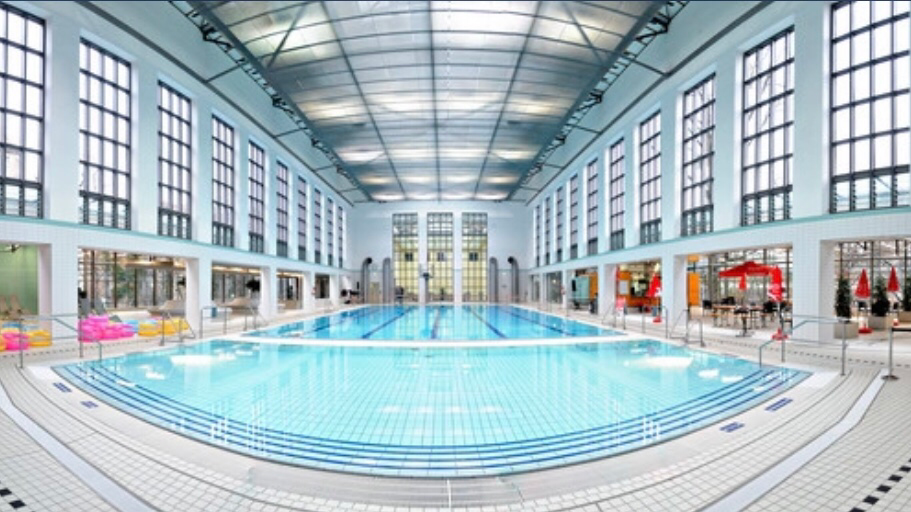 Stadtbad Schöneberg "Hans Rosenthal" 1