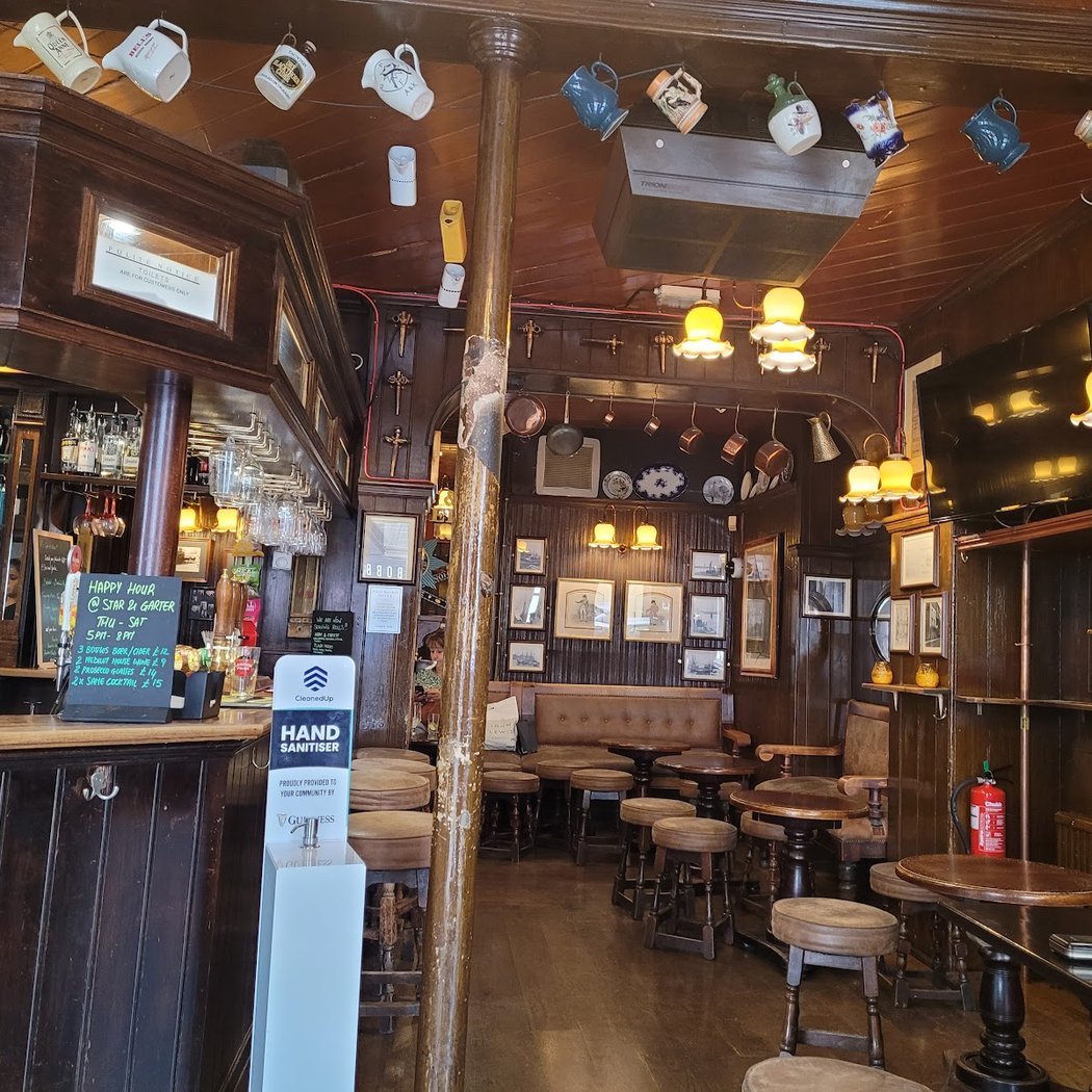 Star & Garter 2