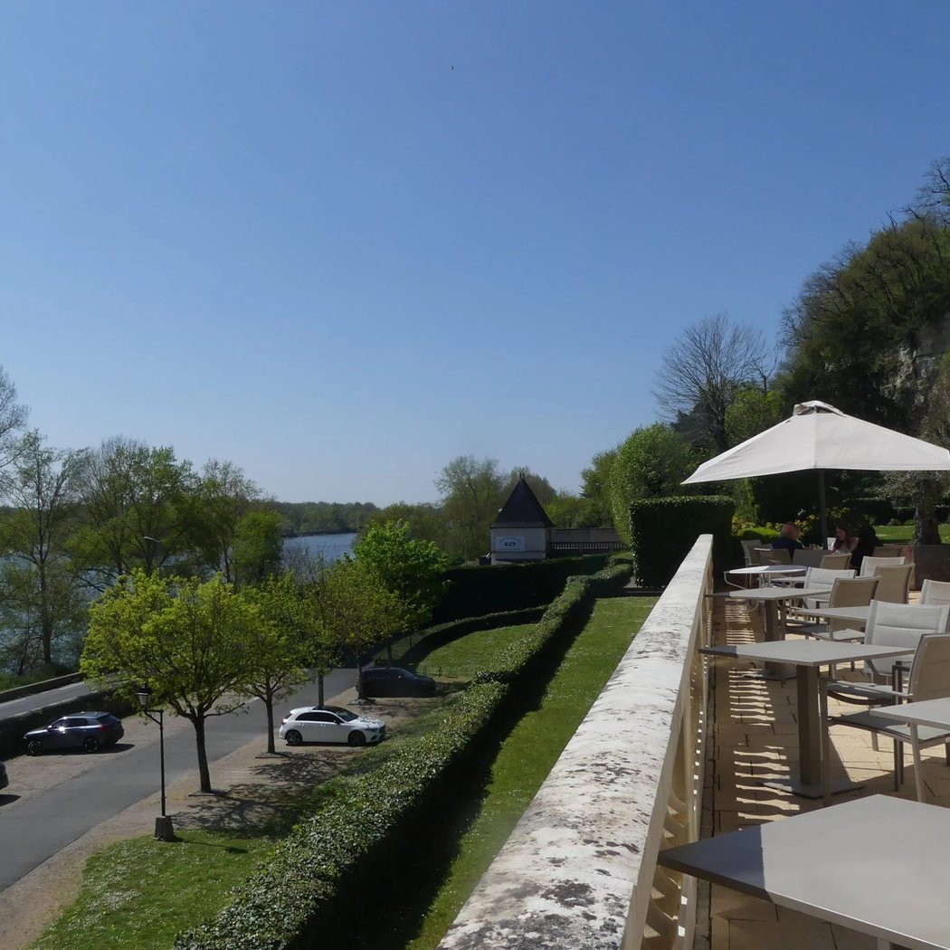 Les Hautes Roches 2