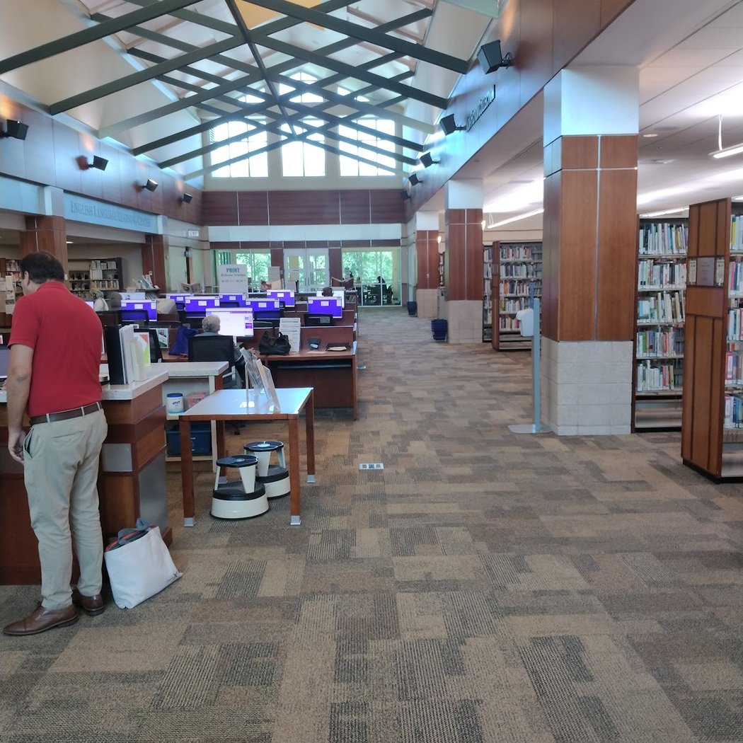 Largo Public Library 3