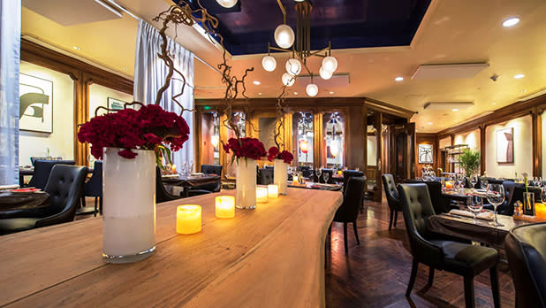 Red Salt Room by David Burke 2