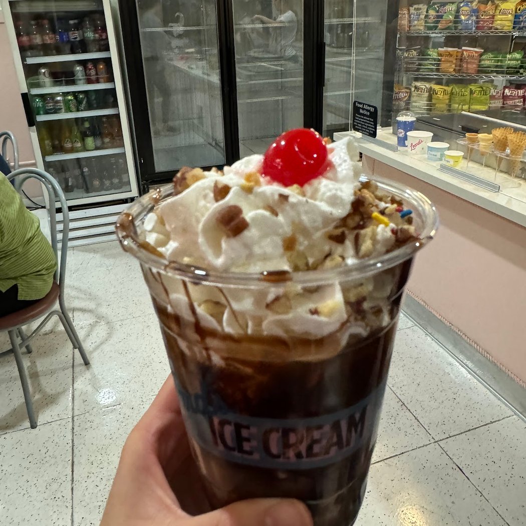 Loard’s Ice Cream & Sandwiches 1