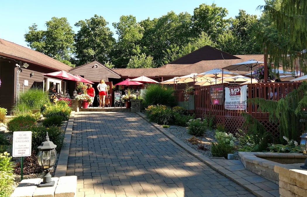 Grand River Cellars 4