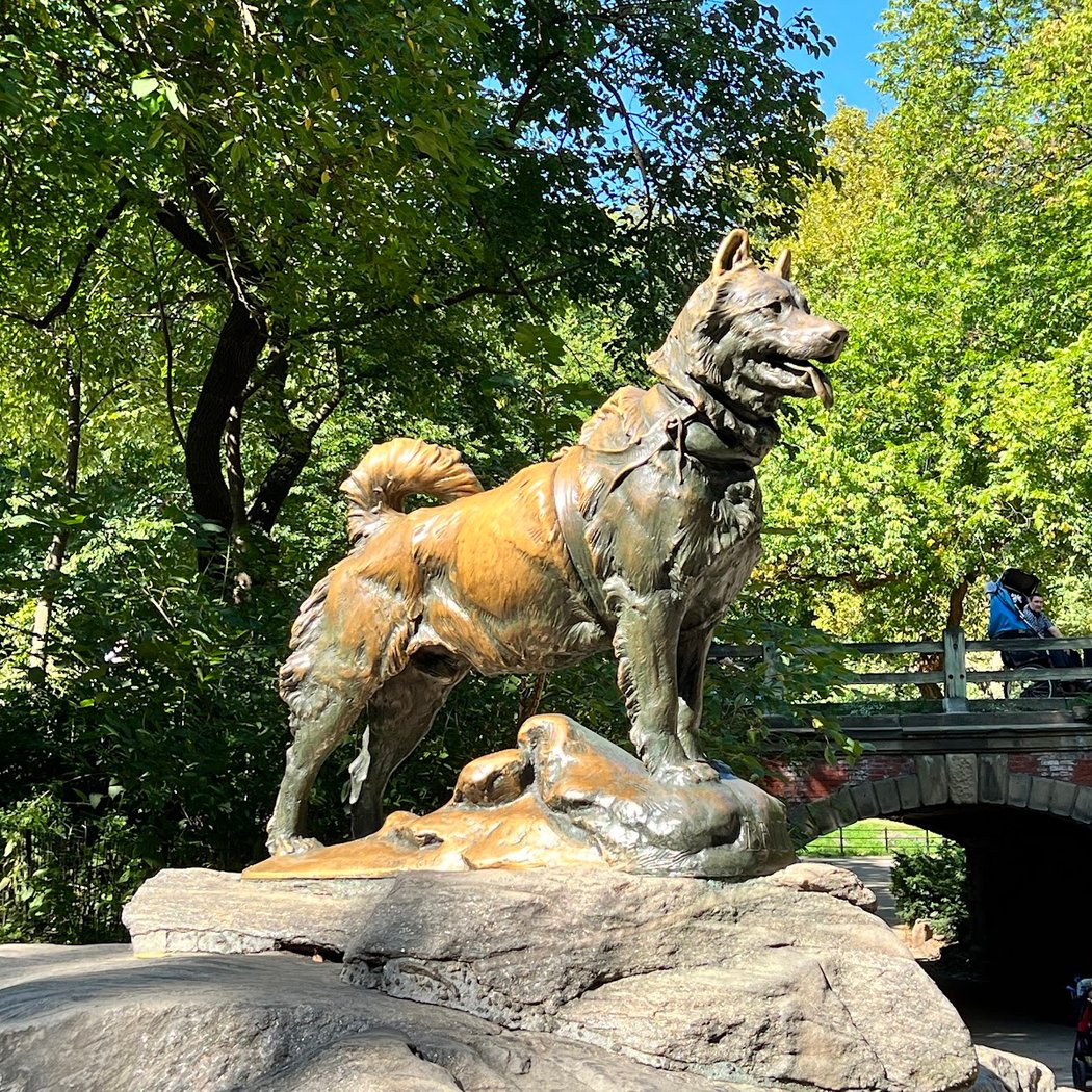 Balto Statue 3