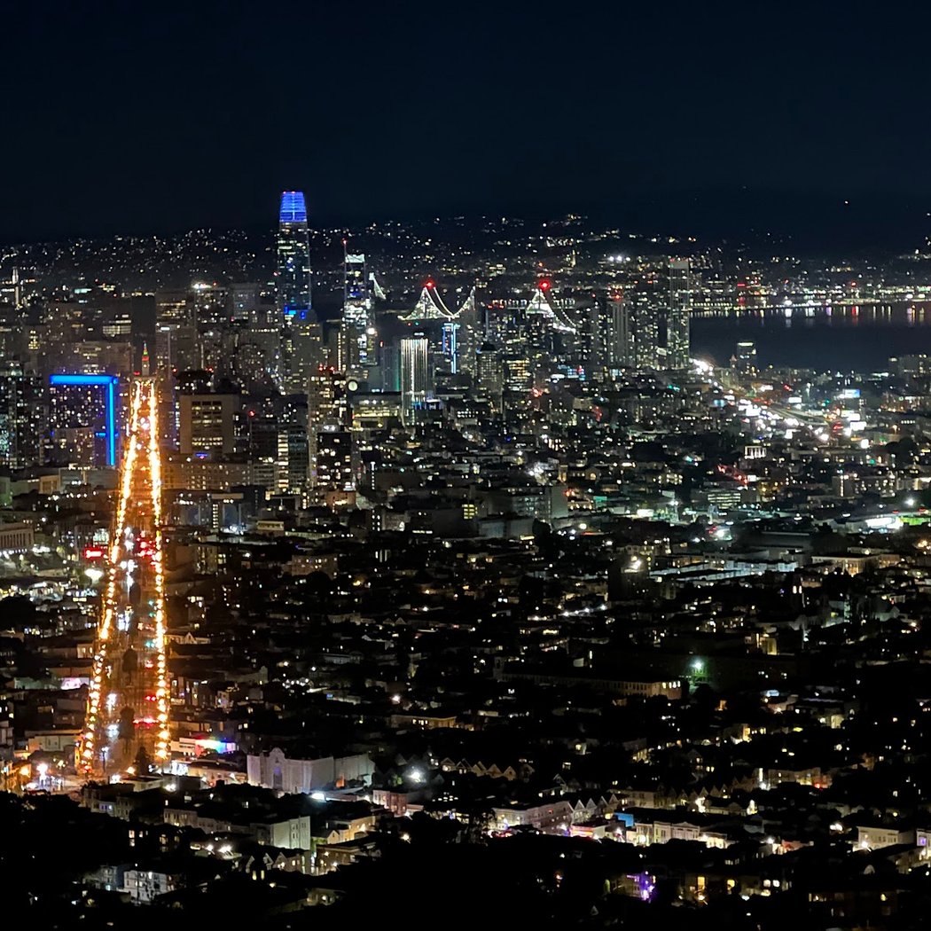Twin Peaks Christmas Tree Point 1
