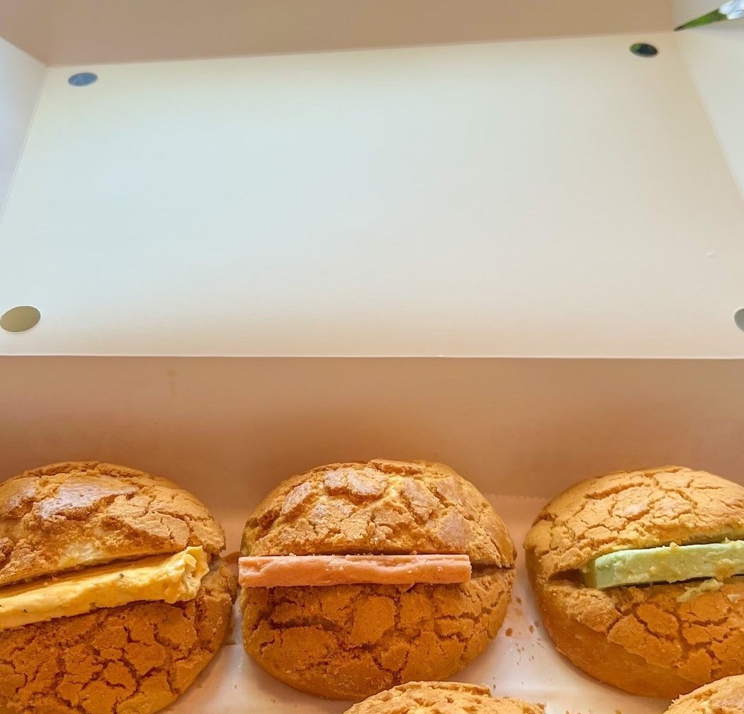 Pineapple King Bakery - San Francisco 3