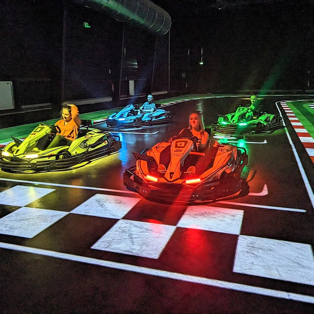 PICARDIA : BattleKart karting - Bowling - Escape Games - Karaoké et 4 autres activités 2