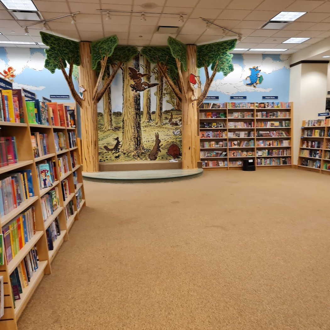 Barnes & Noble 1