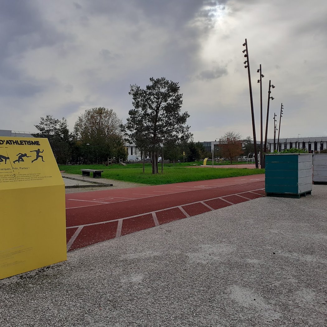 Piste d'athlétisme 2