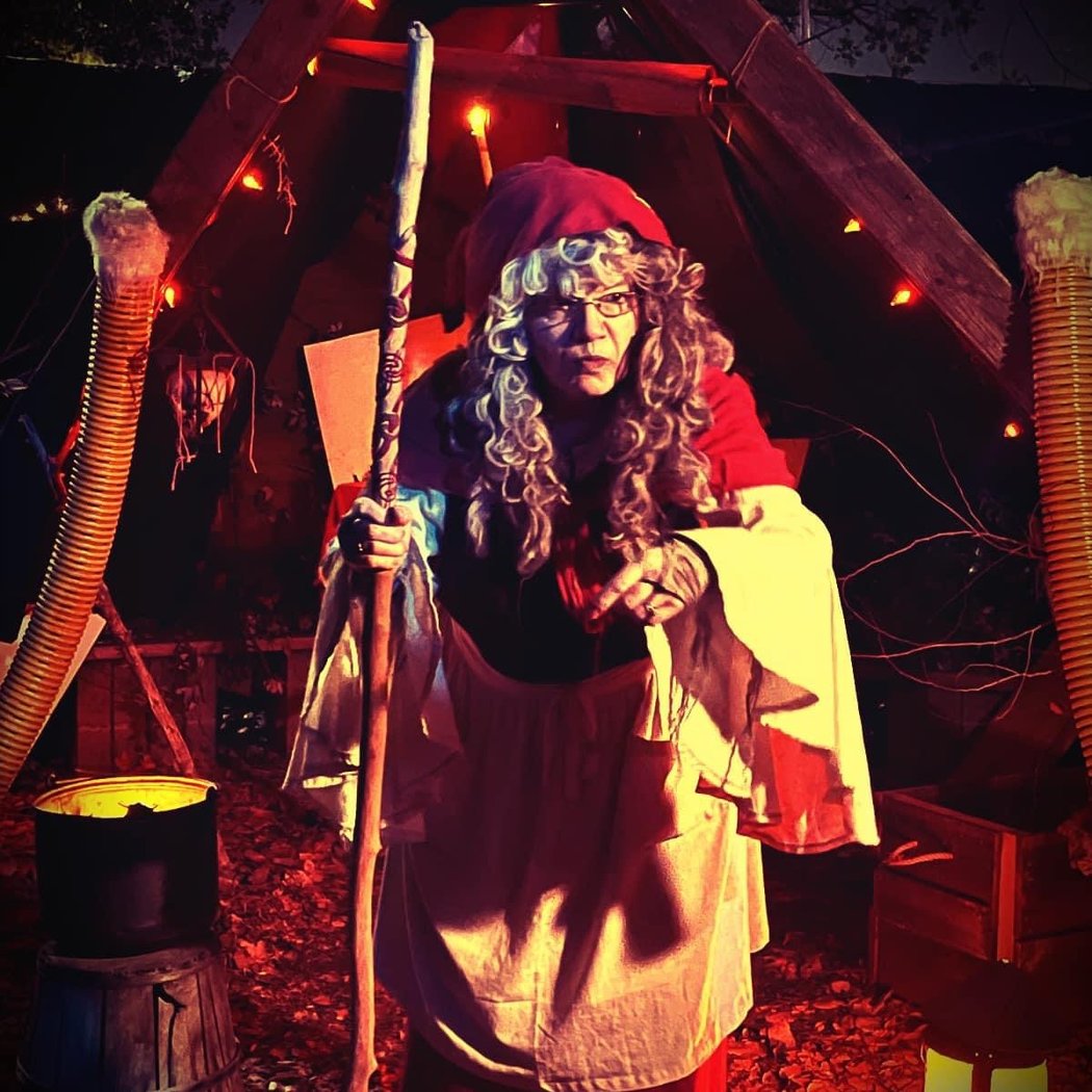 Grimm’s Hollow: A Haunted Family Friendly Experience 1
